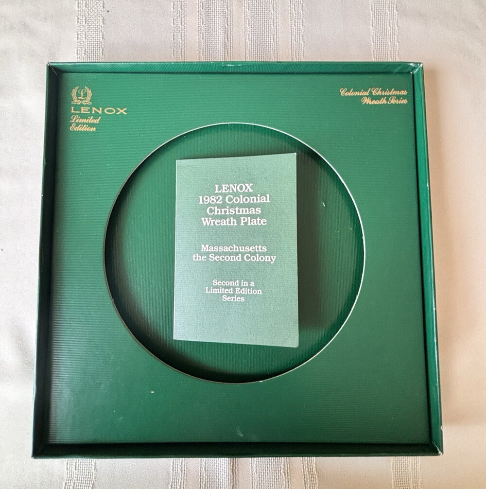 Lot of 3 Lenox Colonial Christmas Wreath Plates 1982 1983 1984 Boxes Pamphlets - Picture 8 of 16